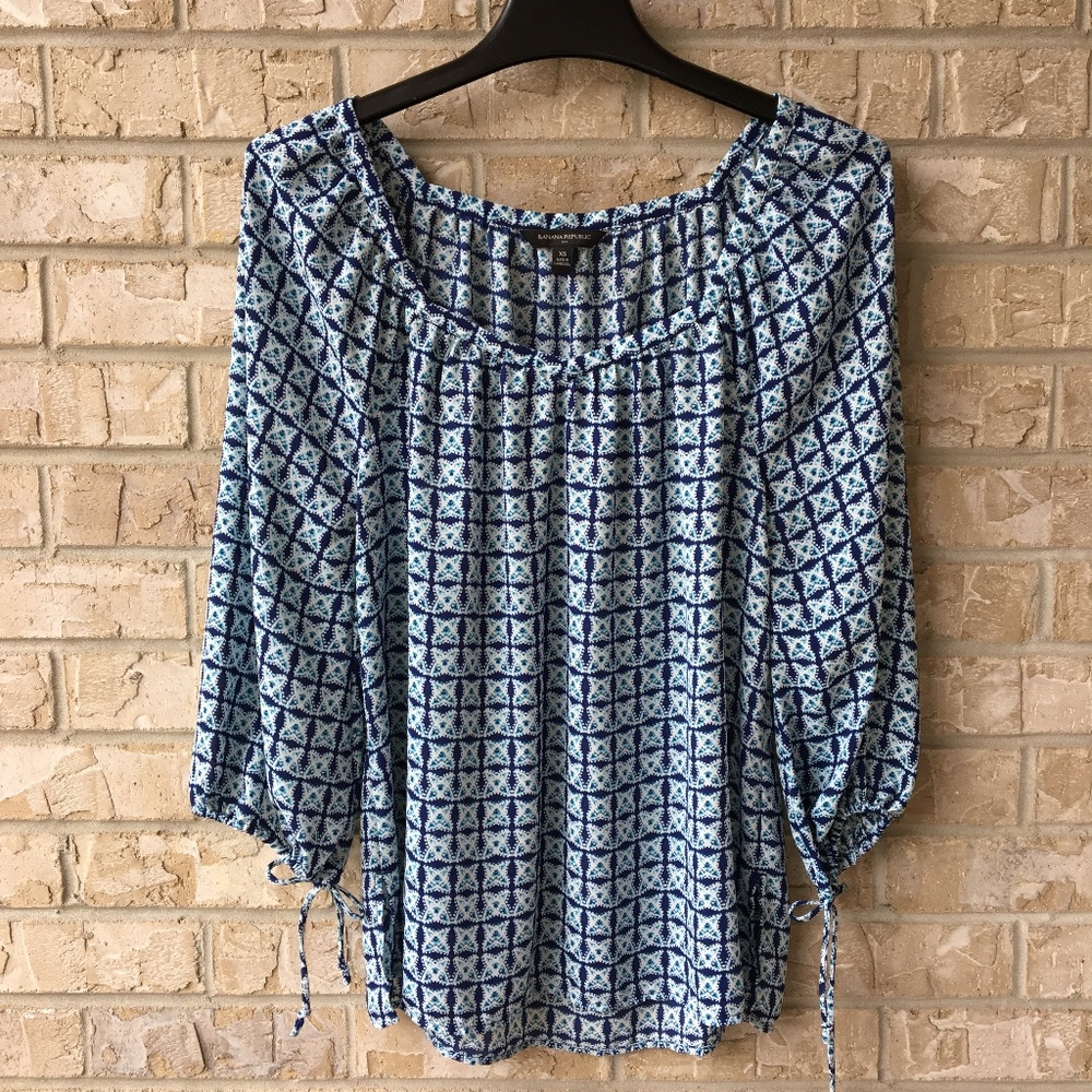 Banana Republic Tie Sleeves Blouse Size XS